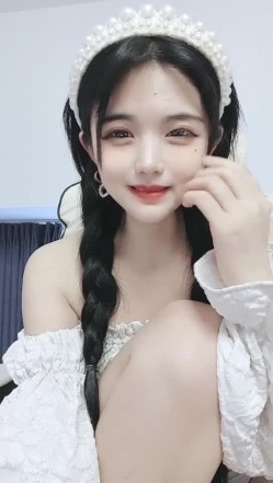 绿播下海！【美妍】颜值逆天，美美哒，可爱美穴特写~颜值真是高，兄弟们冲！ 截图13