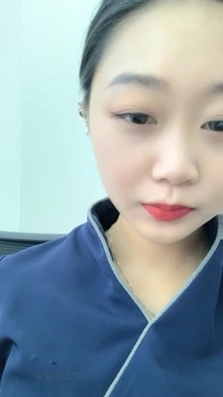 大奶子好身材的游戏主播下海了 上班时间直播尿尿 看大骚B 截图4