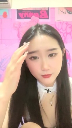 核弹！超美校花【果果qzm】道具狂插~扇脸打逼~妹子都经历了什么？ 截图6