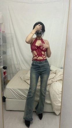 【你的kk KKLOVE】国产自慰黑丝潮吹白浆特写炮机喷水骑乘假阳具肥臀 截图1