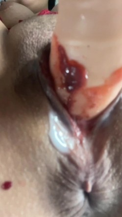 【你的kk KKLOVE】国产自慰黑丝潮吹白浆特写炮机喷水骑乘假阳具肥臀 截图12