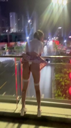 颜值女神【晴宝】被多位金主包养泄密,第一弹 年度最骚的第一梯队女主 完美露脸 截图8