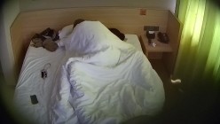 精品酒店偷拍 ️潮流穿搭小仙女被男友连干三次男友貌似新手很敏感每次干的时间都不长 截图11