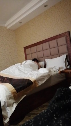 大壮哥精品大片-酒吧认识的168CM典型欧美身材,丰臀美乳外围女,高潮大叫：被你干死了,喜欢,下 截图4