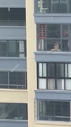我的邻居都是狠人哪 总是给你带来最美的风景线 尤其疫情期间长期在家实在太无聊 截图14