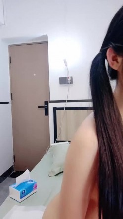 【爱跳舞的萱萱】 花样校花学妹 全裸热舞掰穴撩骚跳蛋狂震爆菊 截图7