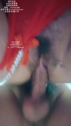 高颜值素人天然F奶婊子少妇「娍」KTV的淫乱，又是约了一位小哥哦，体力很好，我狠喜欢，就KTV就这样大胆的操我，真的爽到顶点 截图14