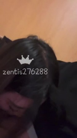 母狗调教师【泽塔控】滴蜡封逼 双洞跳蛋 两只母狗 双倍快乐！惩罚完狠狠的艹一顿 直接拽到床角 扯着绳子狠狠的后入内射 截图3