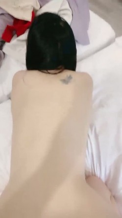 重磅~气质极品 ️【女神女神】骚姿满满~深喉~超赞的大秀直播 ️和尚看了也要射！ 截图12