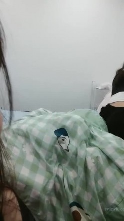 极品高颜冷艳御姐，反差小妈感女主播「金刚护撸娃」「小奶猫」密码房激情淫语撩骚，和姐妹下海大秀，互舔互口 截图15