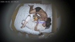 酒店连续两天入住的情侣婴儿肥大胸美女让黑皮男人揉大奶操穴 截图8