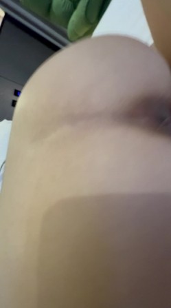 嫩妹收割机【江南第一深情】顶级约炮大神，珍藏版内射 截图7