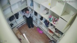 舞蹈班《监控破解》偷拍多位美女学员后台换衣服 截图3