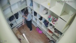 舞蹈班《监控破解》偷拍多位美女学员后台换衣服 截图13