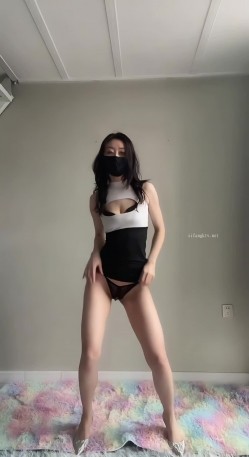 推特新晋新一年洗脑顶B王 ️六金小姐姐 高端定制裸舞长视频 顶摇第 截图4