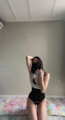 推特新晋新一年洗脑顶B王 ️六金小姐姐 高端定制裸舞长视频 顶摇第 截图8