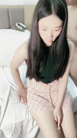 【倾国倾城】超骚巨乳少妇多人群交各种类型美女强制猛插白浆直流 截图7
