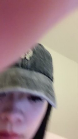 神仙颜值！超迷人【雯雯舌头很迷人】下海福利，抠穴道具自慰~包射 截图16