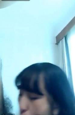 96年外表纯朴骨子很骚的美女背着男友宾馆偷约情人私会,女的主动边干边拍,男的屌真大操的美女哼哼唧唧直叫! 截图15