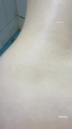 真实良家小情侣，【善良的小姨子】，轻熟小少妇，家中无套啪啪，上下两个洞就没有休息的时候 截图13