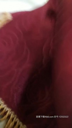 小区人妻的最爱，【真实良家胸部保养全程偷拍】，神似关之琳的按摩妹子，两个少妇上门，都露脸，带给你偷窥的快感 截图12