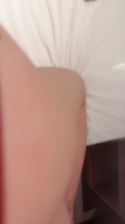爆乳校花 首次被干【憨宝宝】男友搞完 又约大哥搞 自慰啪啪 逼毛浓厚好性感 爽的很 截图15