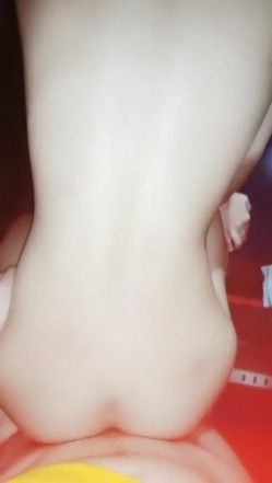一晚上收入11万金币，【户外裸奔女神】，街头艳遇，搭讪小哥哥，车震来得猝不及防，风骚妩媚小哥哥懵逼了 截图14