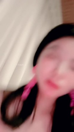 校花兼职【猫猫】超高颜值 完美身材 长腿大屁股 捆绑乳夹 自慰双插 狂喷1米高 截图3