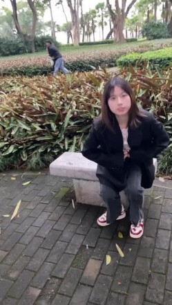 【母狗欢欢（mugohuanhuan）】合集，户外露出，群P，母狗调教 截图15