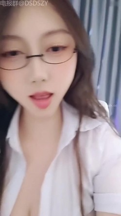 可甜可御可骚【美ta】巨乳女王~性感火辣~疯狂自慰潮吹~全程高能越干越浪 截图16