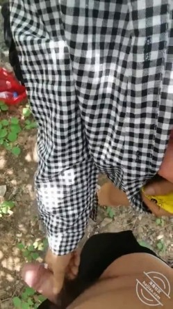 和丈母娘的户外输出 截图3