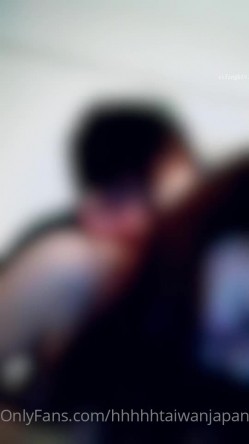 推特温柔贤惠型娇妻mumi私拍第二季，表里不一大玩性爱调教露出道具紫薇纯小母狗 截图7