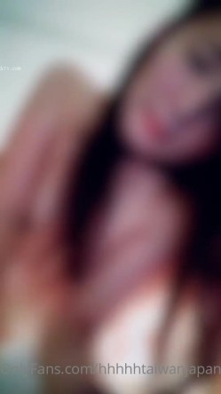 推特温柔贤惠型娇妻mumi私拍第二季，表里不一大玩性爱调教露出道具紫薇纯小母狗 截图9