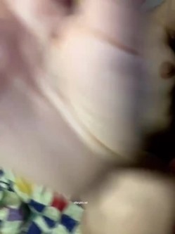 【真实大学生】，土豪重金定制，极品身材女大学生，宿舍拉上帘，各种制服情趣道具自慰，骚的一批 截图13