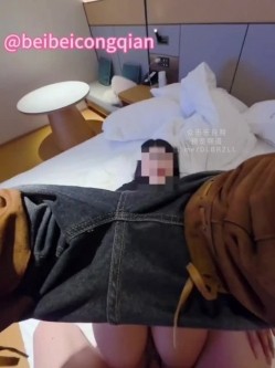 推特新晋极品长腿反差气质少妇真实淫妻「北北从前」排卵期娇妻接到前男友邀请，一见面那么饥渴，裤子都来不及脱就插入，无套内射 截图13
