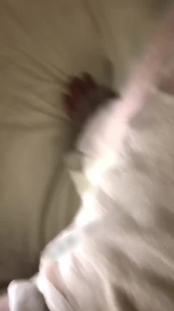 钻石泄密流出 高颜值美女佩戴宝格丽项链东北御姐酒店啪啪遭泄密 截图6