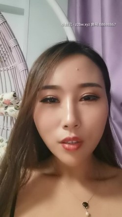 极品豪乳御姐范【SM东航空姐】和炮友激情啪啪 爆裂黑丝套装 扛腿抽插干完不满足还用玉指插穴 高清源码录制 截图13