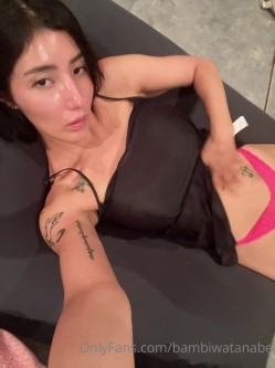 天然巨乳女神，号称第一美臀【渡辺万美】视图福利，一对车大灯又软又弹 截图7
