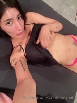 天然巨乳女神，号称第一美臀【渡辺万美】视图福利，一对车大灯又软又弹 截图9