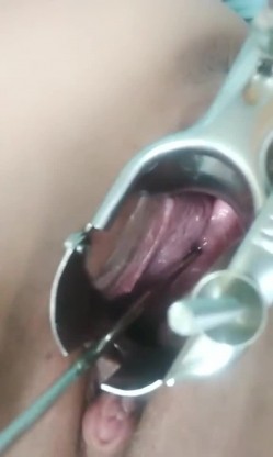 《稀缺资源 震撼狠货》推特字母圈网红SM界天花板重度性虐大师【I_m_ur】各种极限调教私拍~扩张 异物 虐阴虐尿道花样繁多 截图5
