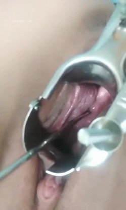 《稀缺资源 震撼狠货》推特字母圈网红SM界天花板重度性虐大师【I_m_ur】各种极限调教私拍~扩张 异物 虐阴虐尿道花样繁多 截图12