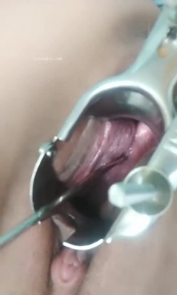 《稀缺资源 震撼狠货》推特字母圈网红SM界天花板重度性虐大师【I_m_ur】各种极限调教私拍~扩张 异物 虐阴虐尿道花样繁多 截图14