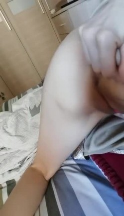风韵犹存 ️-38岁人妻- ️ 阿姨很色，骚骚的下体掰开等你来舔 截图14