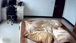 摄像头偷拍小伙大白天的和美少妇打炮 截图5
