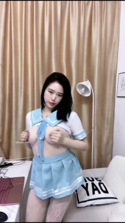 快手高冷美女 ️-芝士姐姐- ️：OL制服、包臀裙子，实在是太美，自慰、啪啪、摇胸舞，扭胯 太诱人！。 截图16