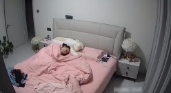 ️破解家庭台摄像头偷拍郎才女貌夫妻老公发工资必须满足他性生活 截图2