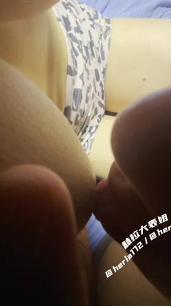 《硬核 极品网红》24万粉推特魔鬼身材撸铁健身女神【赫拉大表姐】最新私拍，力量感表层下是反差的骚浪感更能挑起征服的欲望 截图15