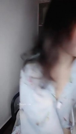 新人良家学生妹，【鱼妹啊】，约炮车震遇阳痿男，第一次太激动，浪费了感情，完美露脸 截图9