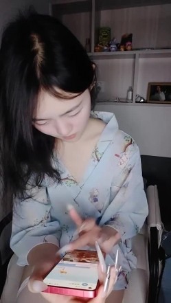 新人良家学生妹，【鱼妹啊】，约炮车震遇阳痿男，第一次太激动，浪费了感情，完美露脸 截图11