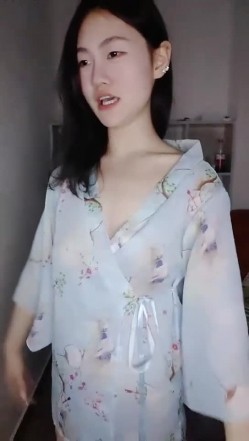 新人良家学生妹，【鱼妹啊】，约炮车震遇阳痿男，第一次太激动，浪费了感情，完美露脸 截图16